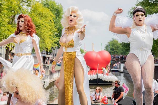 Organisatie Drag Queens United "The Drag Queens United Pride Boat 2018"